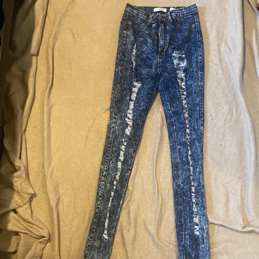 High wasted jeans